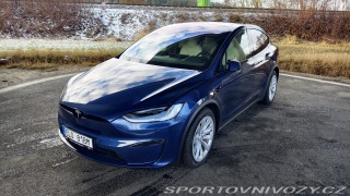 Tesla Model X PLAID