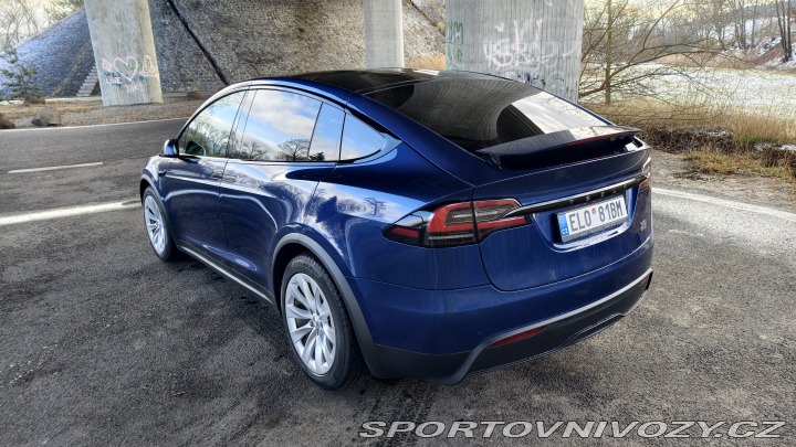 Tesla Model X PLAID 2023