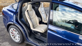 Tesla Model X PLAID 2023