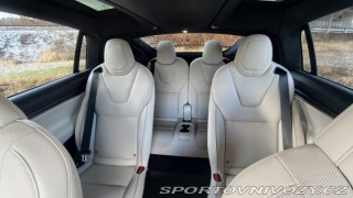 Tesla Model X PLAID 2023