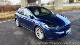 Tesla Model X PLAID 2023