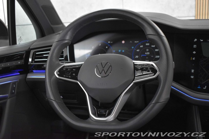 Volkswagen Ostatní modely Touareg 3.0 TDI R-LINE*ZÁRUKA*TAŽ 2024