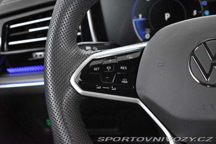 Volkswagen Ostatní modely Touareg 3.0 TDI R-LINE*ZÁRUKA*TAŽ 2024