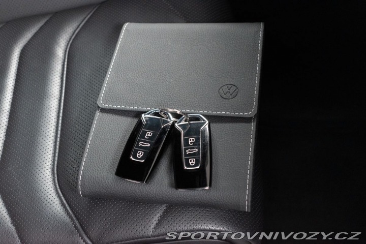 Volkswagen Ostatní modely Touareg 3.0 TDI R-LINE*ZÁRUKA*TAŽ 2024