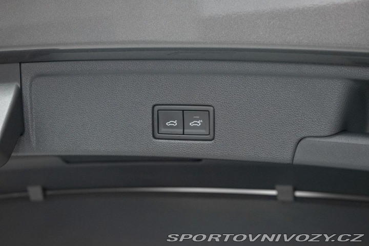 Volkswagen Ostatní modely Touareg 3.0 TDI R-LINE*ZÁRUKA*TAŽ 2024