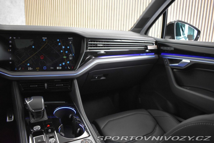 Volkswagen Ostatní modely Touareg 3.0 TDI R-LINE*ZÁRUKA*TAŽ 2024