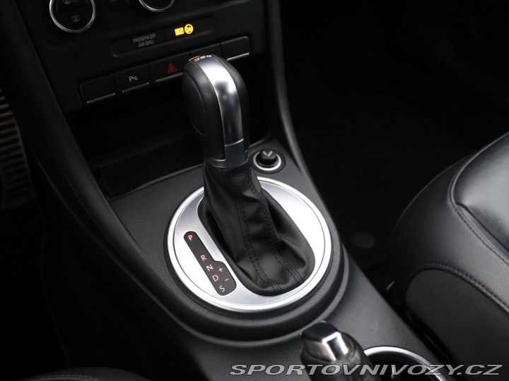 Volkswagen Beetle 2,0 TSI 147kW Sport 2012