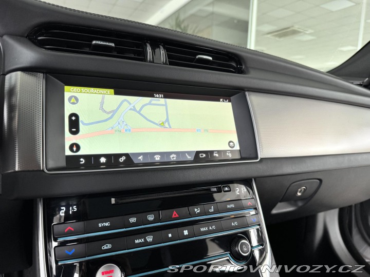 Jaguar XF 25d AWD*FullLED*360Kam*Pa 2018