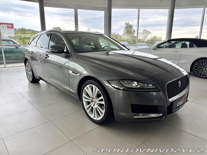 Jaguar XF 25d AWD*FullLED*360Kam*Pa 2018