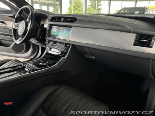 Jaguar XF 25d AWD*FullLED*360Kam*Pa 2018