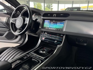 Jaguar XF 25d AWD*FullLED*360Kam*Pa 2018