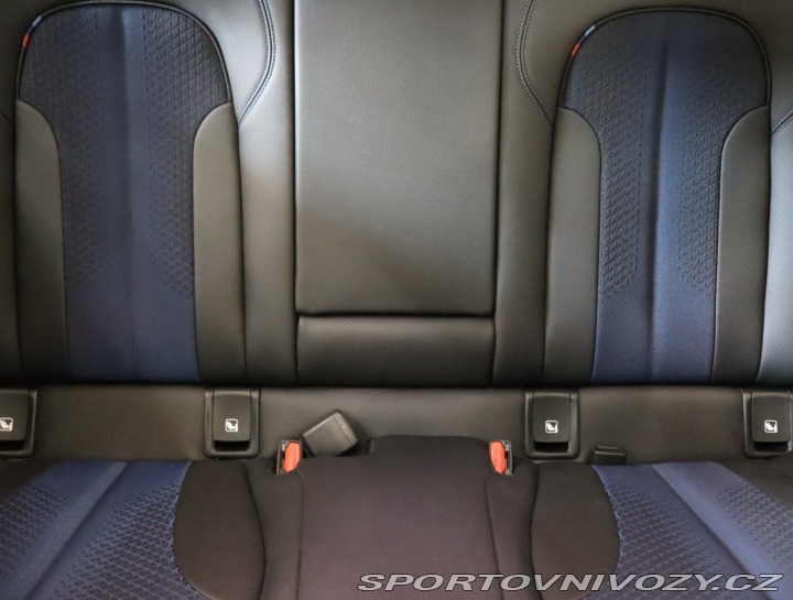 BMW 2 Sport Line 218d 2021