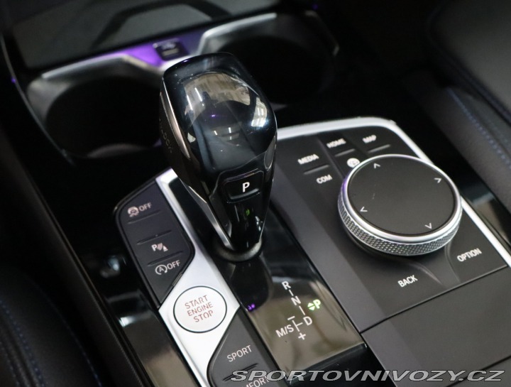 BMW 2 Sport Line 218d 2021