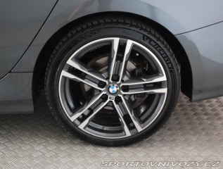 BMW 2 Sport Line 218d 2021