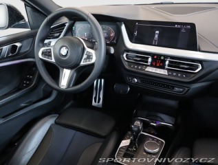 BMW 2 Sport Line 218d 2021