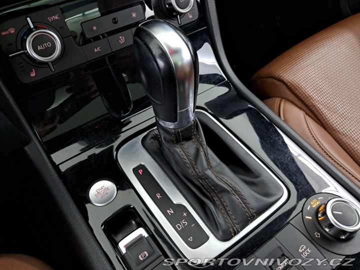 Volkswagen Ostatní modely Touareg  4.2 V8 TDi 2013