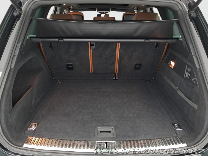 Volkswagen Ostatní modely Touareg  4.2 V8 TDi 2013