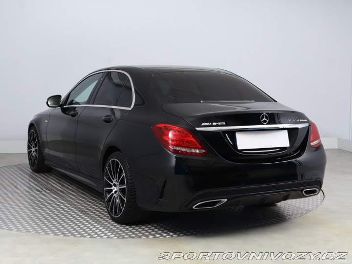 Mercedes-Benz C AMG Style C 300 h 2015