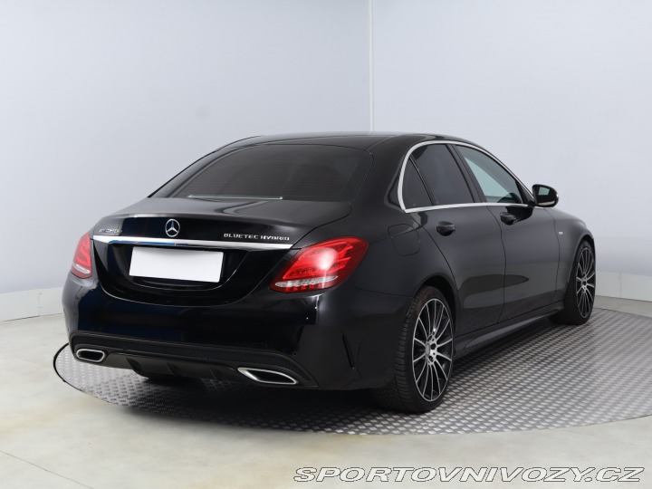 Mercedes-Benz C AMG Style C 300 h 2015