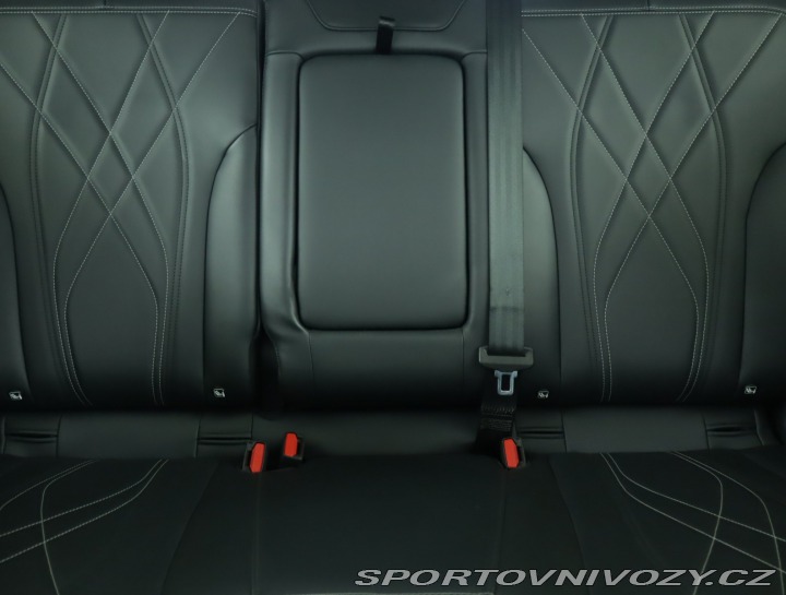 Ford Mustang Mach-E Standard Range RW 2021