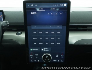 Ford Mustang Mach-E Standard Range RW 2021