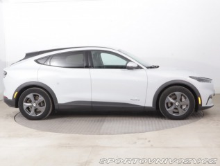 Ford Mustang Mach-E Standard Range RW 2021