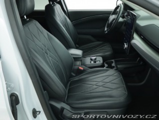 Ford Mustang Mach-E Standard Range RW 2021