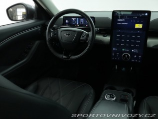 Ford Mustang Mach-E Standard Range RW 2021