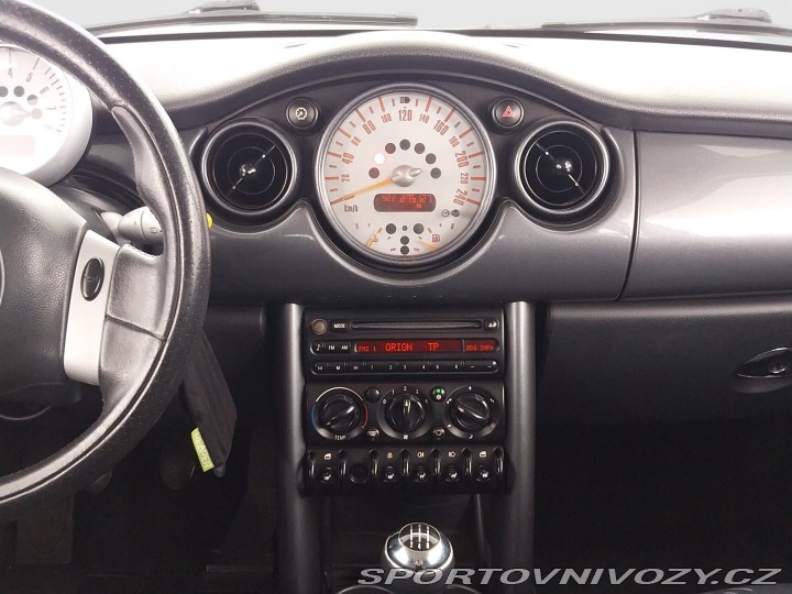 Mini One One 2005