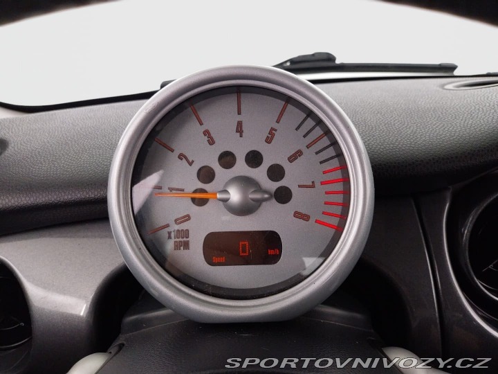 Mini One One 2005