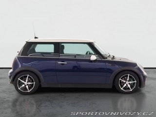 Mini One One 2005