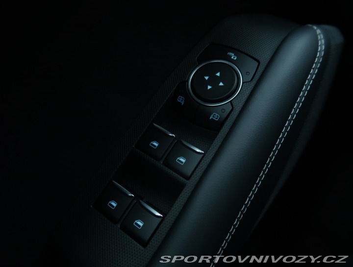 Ford Mustang Mach-E Standard Range RW 2021