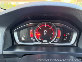Volvo V60 2,4 D5 AWD 158kw 2011