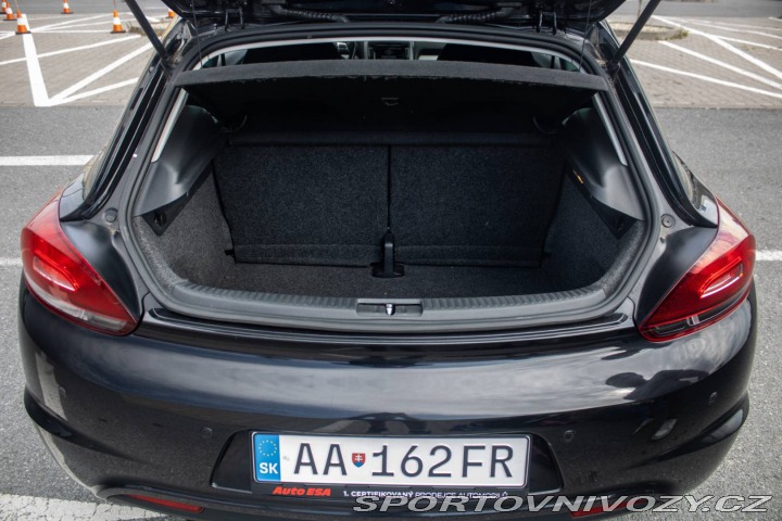 Volkswagen Scirocco 1.4 TSI / 90kW / M6 / ZÁ 2012