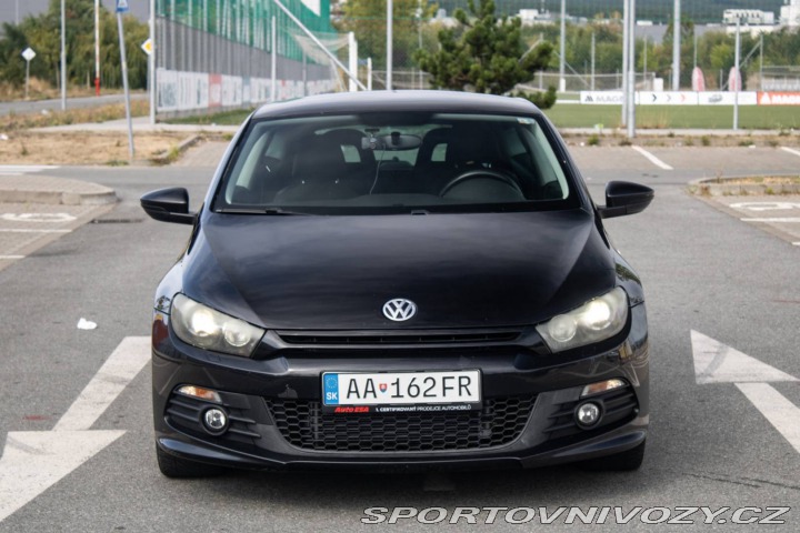 Volkswagen Scirocco 1.4 TSI / 90kW / M6 / ZÁ 2012