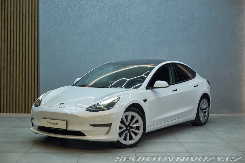 Tesla Model 3 long range
