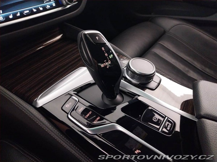 BMW 5 530d xDrive 2023