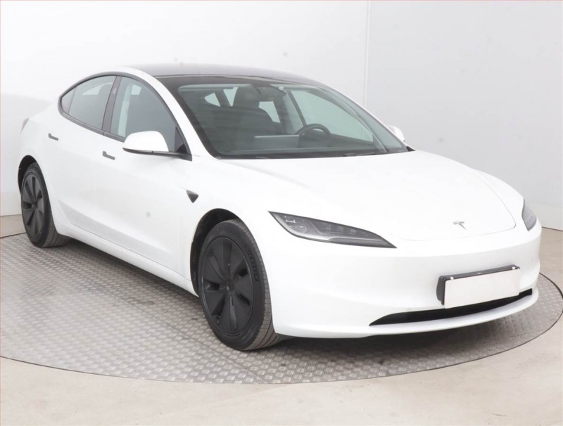 Tesla Model 3 Standard Range LFP, SoH 9