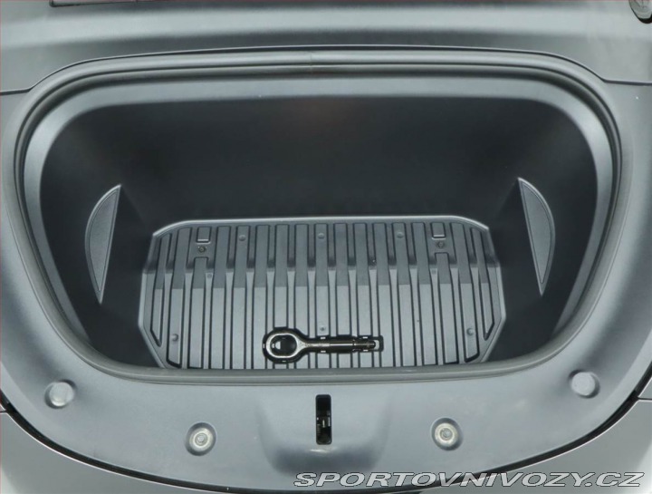 Tesla Model Y Long Range AWD 79kWh, SoH 2022