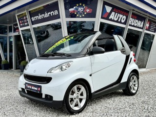 Smart Fortwo 1,0 62kW Cabrio kůže Auto
