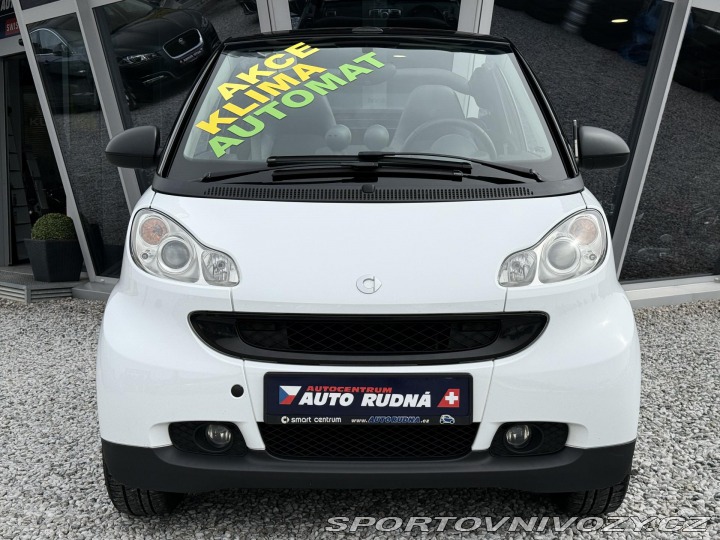 Smart Fortwo 1,0 62kW Cabrio kůže REZE 2009