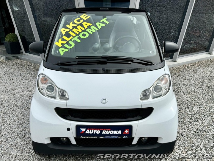 Smart Fortwo 1,0 62kW Cabrio kůže REZE 2009