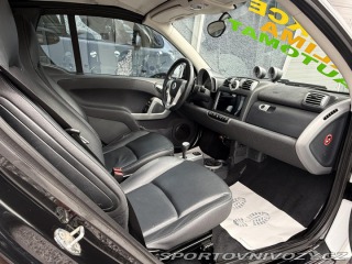 Smart Fortwo 1,0 62kW Cabrio kůže REZE 2009