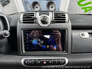 Smart Fortwo 1,0 62kW Cabrio kůže REZE 2009