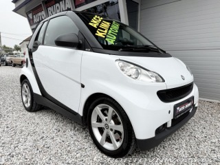 Smart Fortwo 1,0 62kW Cabrio kůže REZE 2009