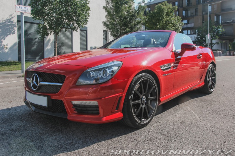 Mercedes-Benz SLK 55 AMG Performance pack
