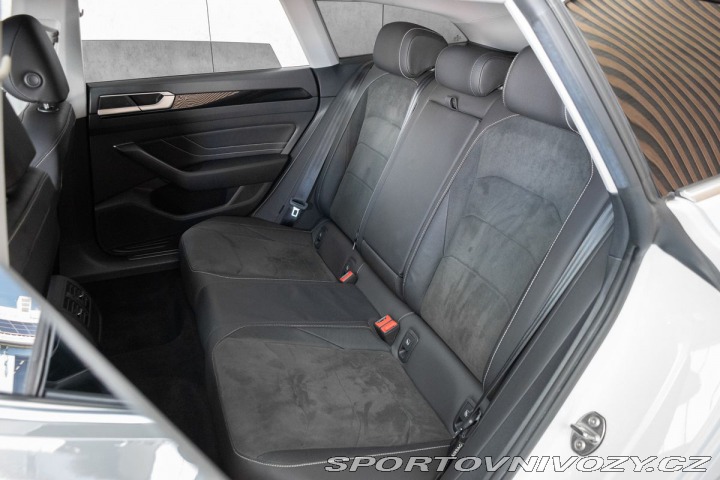 Volkswagen Arteon Shooting Brake 1.5 TSI RE 2021