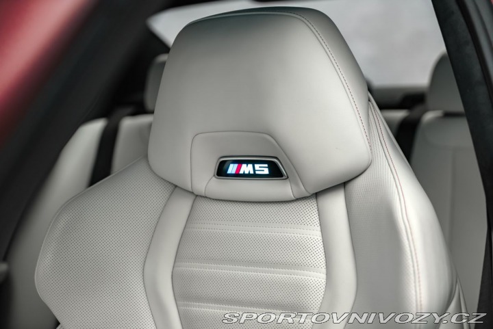 BMW M5 First Edition 1/400 2018