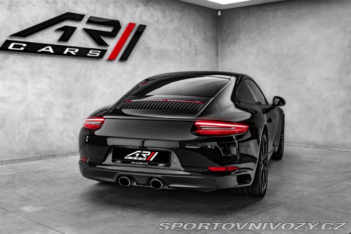 Porsche 911 Carrera 991 Sport Chrono 2018