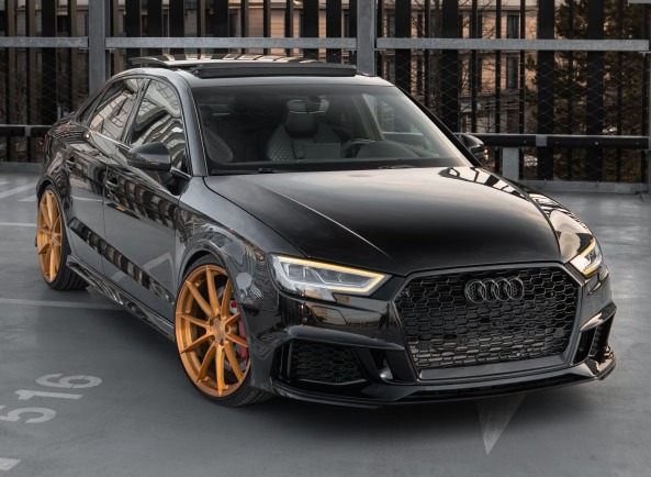 Audi RS3 8V sedan